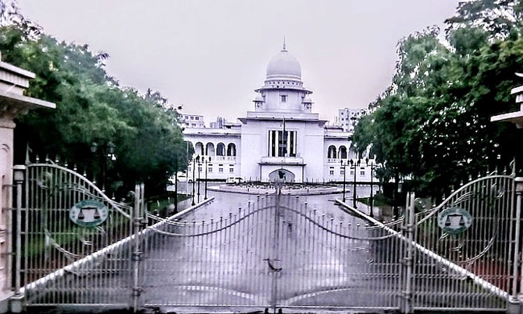 নারীকে ‘দুশ্চরিত্রা’ বলার ধারা বাতিল চেয়ে রিট 