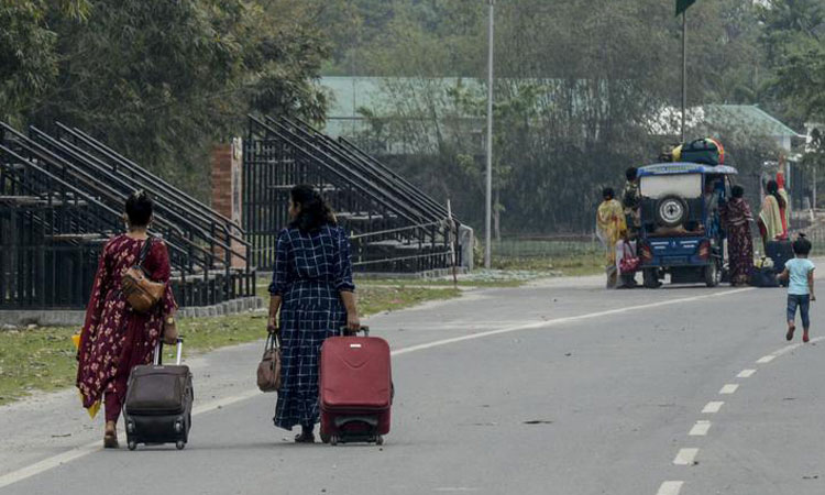 ওমিক্রন নিয়ে সীমান্তে বিশেষ সতর্ক পশ্চিমবঙ্গ 