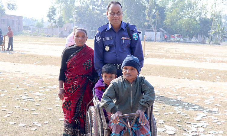 ‘মোর প্রার্থীক জিতাবার তাহানে ভোট দিবা আইচ্চু’