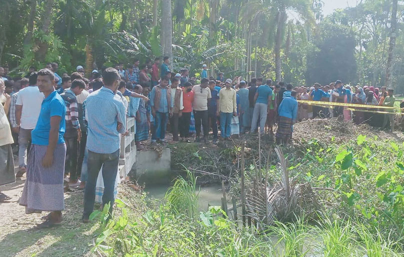 পরিষদে যাওয়ার পথে ইউপি সদস্যকে কুপিয়ে হত্যা