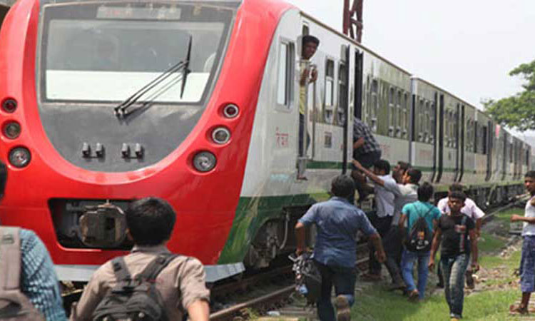 ৩ মাস বন্ধ থাকবে ঢাকা-নারায়ণগঞ্জ রুটে ট্রেন চলাচল 