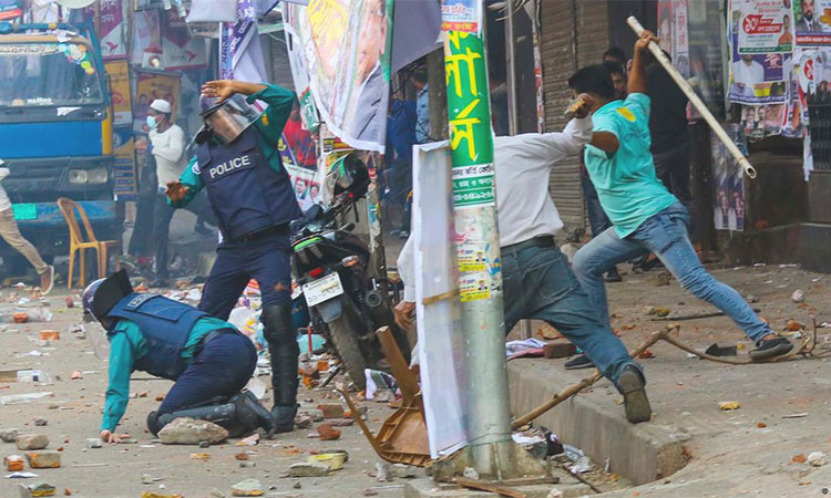 নয়াপল্টনে সংঘর্ষ : ২ হাজার নেতাকর্মীর বিরুদ্ধে মামলা