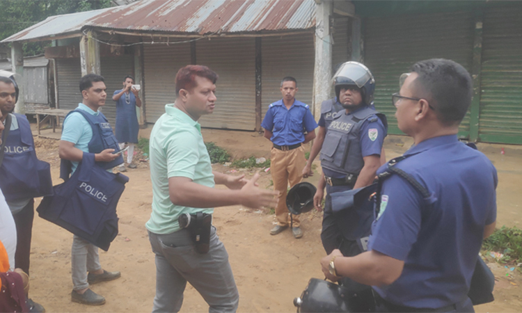 কুলাউড়ায় একটি বাড়িতে সিটিটিসির অভিযান