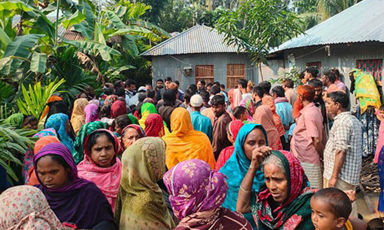 গুরুদাসপুরে জমি সংক্রান্ত বিরোধে এক যুবকের মৃত্যু