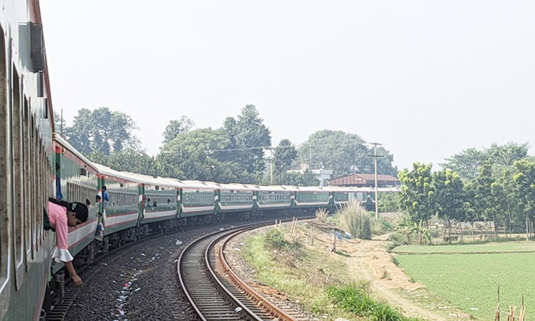 রেললাইনের নিরাপত্তায় ২৭০০ আনসার নিয়োগ