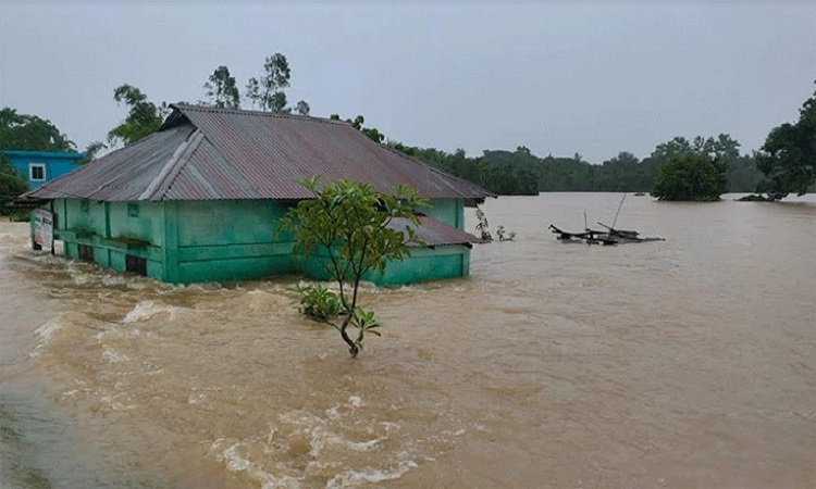 বন্যাদুর্গত এলাকায় ত্রাণ ও উদ্ধার কর্মকাণ্ডে সমন্বয় জরুরি